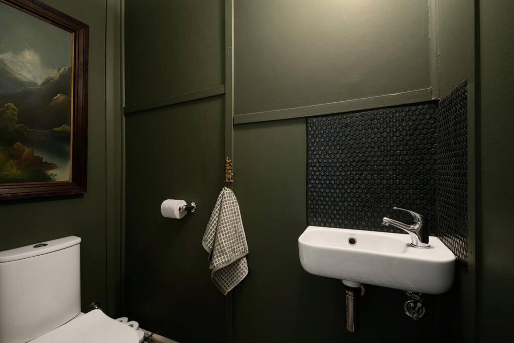 Harrys House Warburton - Peaceful Riverside Cottage In The Perfect Location Eksteriør billede